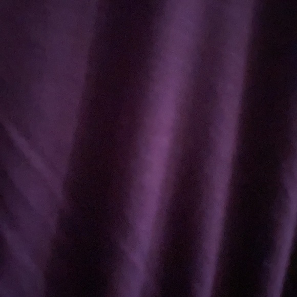 Purple top - Picture 2 of 3